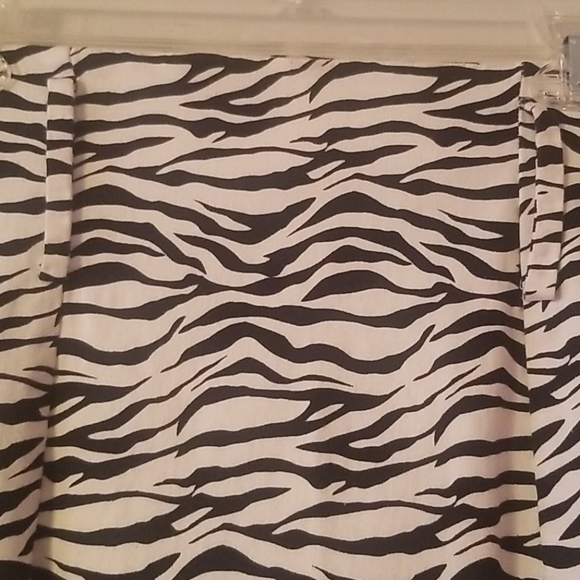 Zebra Animal Print High Waist Pencil Skirt - Picture 2 of 4